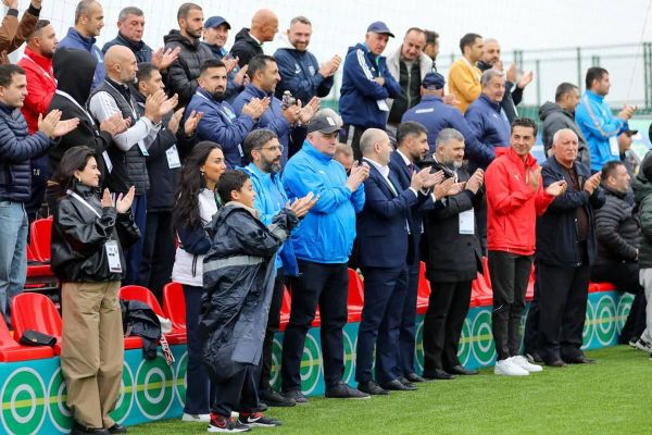 Зрители на  чемпионате мира FIFA U-15 в Баку - Sputnik Азербайджан