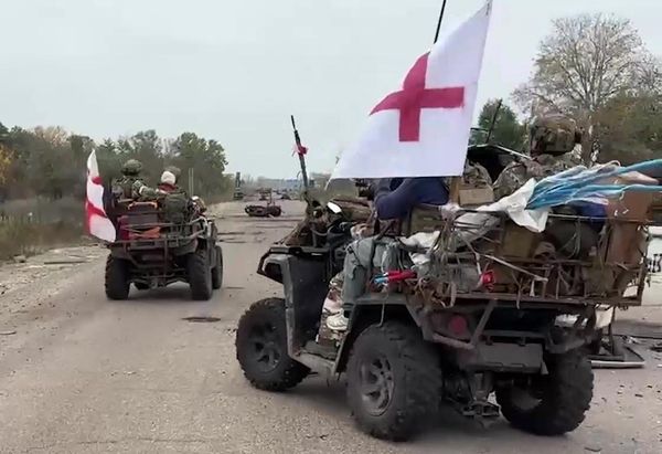 Российские саперы проводят разминирование в районе города Алешки Херсонской области - Sputnik Азербайджан