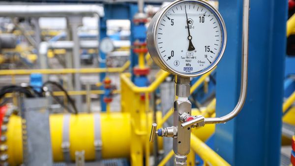 Борис Марцинкевич в программе Энергетика с БЛМ о роли Азербайджана в своповых поставках газа между Россией и Ираном - Sputnik Азербайджан