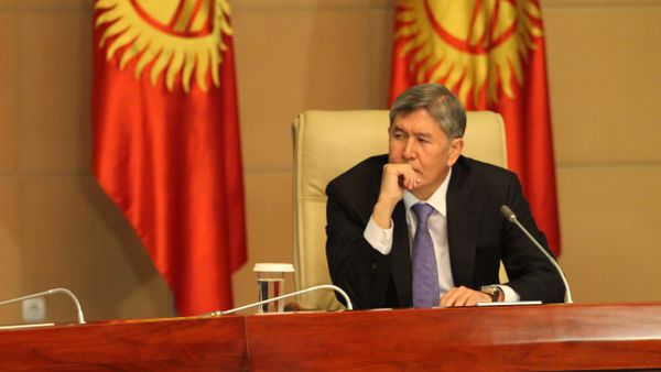 Атамбаев - Sputnik Азербайджан