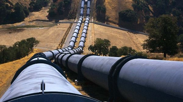 В мае вдвое увеличена прокачка нефти по трубопроводу Баку-Новороссийск - Sputnik Азербайджан