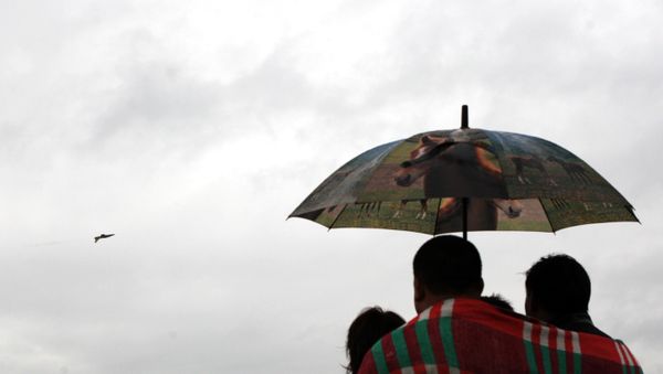Закрытие десятого международного авиасалона МАКС-2011 - Sputnik Азербайджан