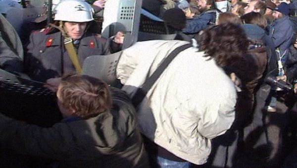 Как Россия избежала гражданской войны. Съемки 1993 года - Sputnik Азербайджан