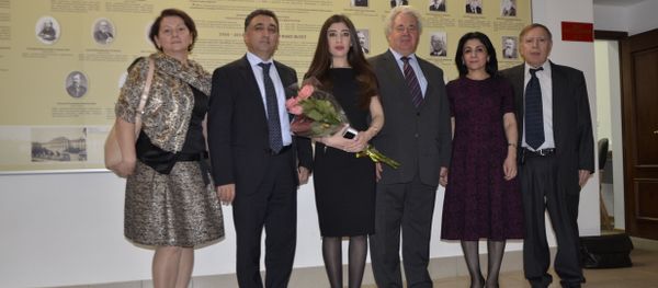 Защита кандидатской диссертации аспирантки исторического факультета МГУ Улькер Мехдиевой - Sputnik Азербайджан