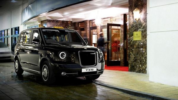Geely показала новые лондонские кэбы - Sputnik Азербайджан