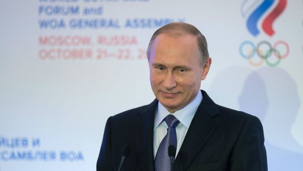 Президент России В.Путин принял участие в работе I форума Всемирной ассоциации олимпийцев - Sputnik Азербайджан