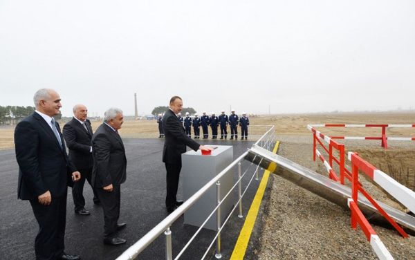 В Азербайджане откроется завод по производству полиэтилена высокой плотности - Sputnik Азербайджан