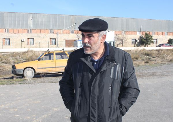 Родственник пропавшего нефтяника: У Халида остались трое маленьких детей. Хоть кто-то думает о них? - Sputnik Азербайджан