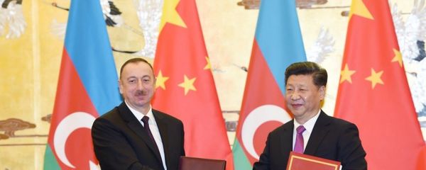 Prezident İlham Əliyev və Çin Xalq Respublikasının sədri Si Tszinpin - Sputnik Азербайджан