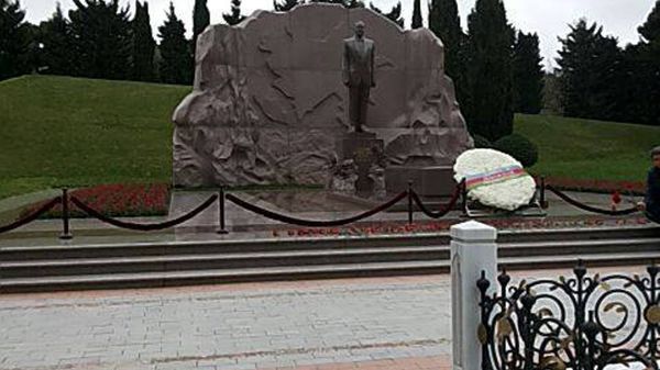 Heydər Əliyevin məzarı - Fəxri Xiyaban - Sputnik Азербайджан