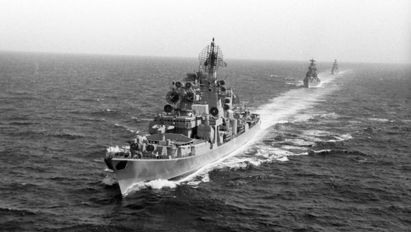 Корабли Николаев, Сметливый, Скорый - Sputnik Азербайджан