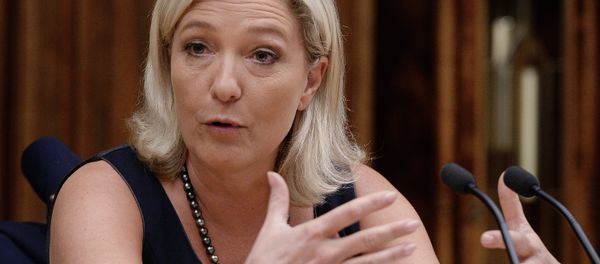Marine Le Pen, présidente du Front national - Sputnik Азербайджан
