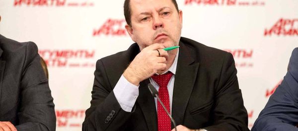 первый вице-президент Центра моделирования стратегического развития, политолог Григорий Трофимчук - Sputnik Азербайджан