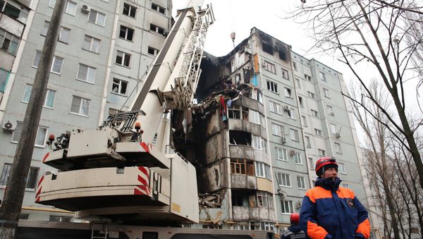 Последствия взрыва газа в жилом доме в Волгограде - Sputnik Азербайджан