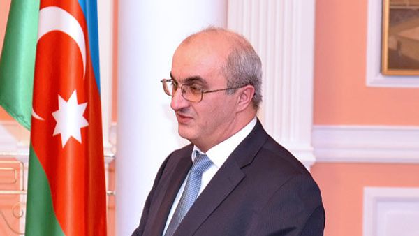 Ректор Бакинского Славянского Университета Асиф Гаджиев. Архивное фото - Sputnik Азербайджан