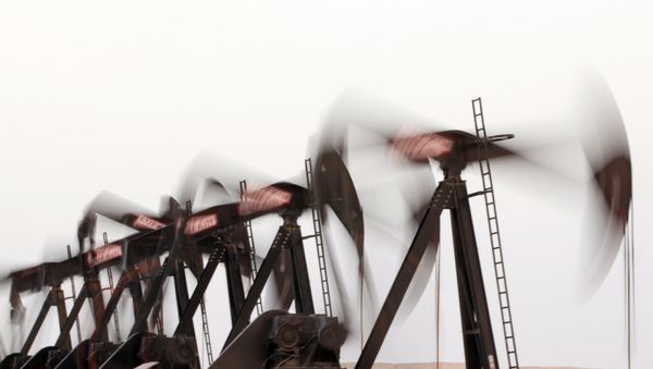 Нефтяные насосы. Архивное фото - Sputnik Азербайджан