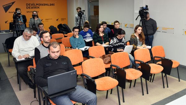 Журналисты в пресс-центре - Sputnik Азербайджан