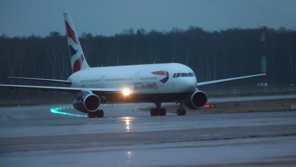 Самолет компании «British Airways». Архивное фото - Sputnik Азербайджан