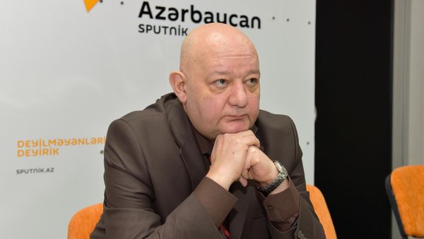Фуад Мамедов-Пашабейли, аналитик - Sputnik Азербайджан