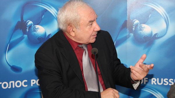 Евгений Грачев - Sputnik Азербайджан