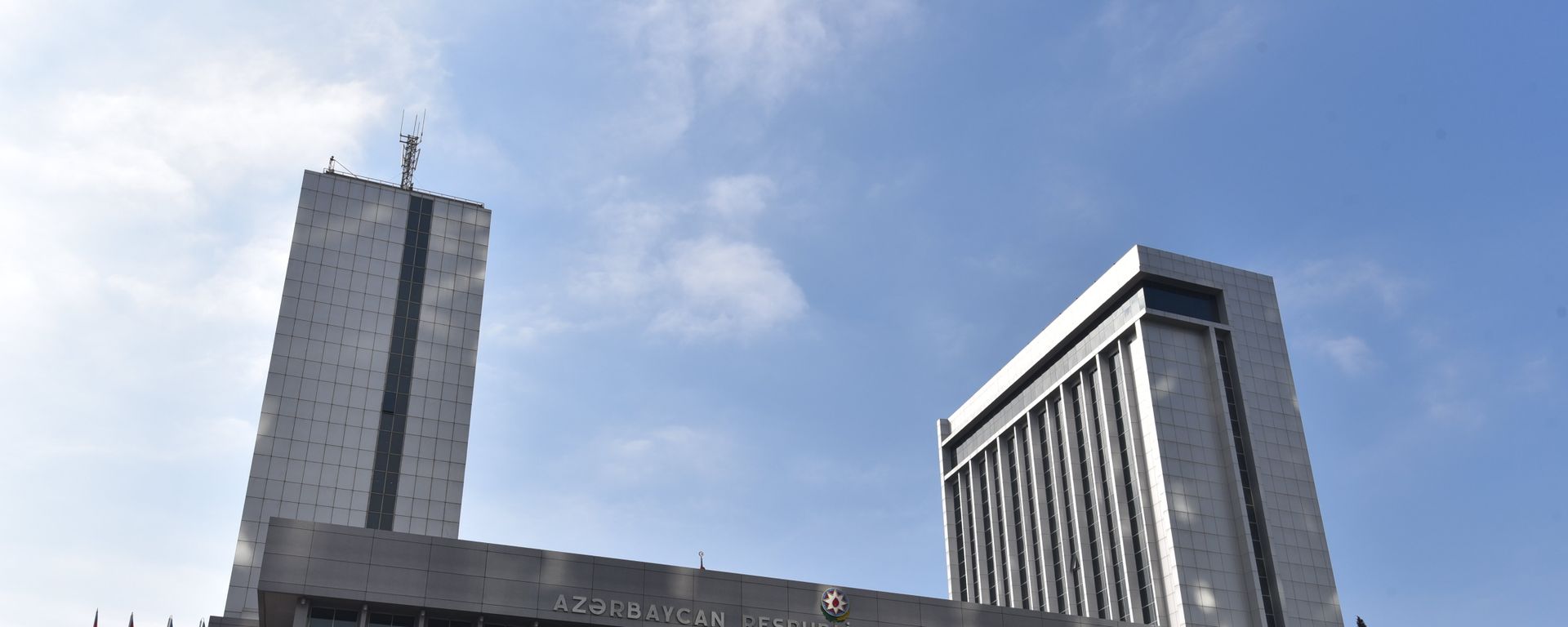 Azərbaycan Respublikası Milli Məclisinin binası - Sputnik Азербайджан, 1920, 16.10.2026