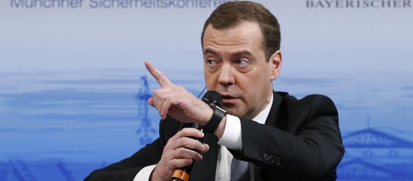 Премьер-министр РФ Д. Медведев принял участие в Мюнхенской конференции по безопасности - Sputnik Азербайджан
