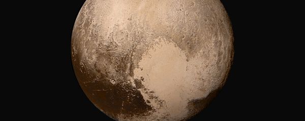 Снимок Плутона, сделанный космическим кораблем NASA New Horizons - Sputnik Азербайджан