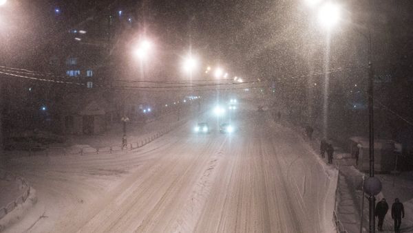 Снежный циклон на Сахалине. Архивное фото - Sputnik Азербайджан