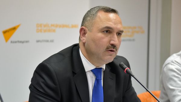 Азер Аллахверанов, председатель общественного объединения Həyat (Жизнь) - Sputnik Азербайджан