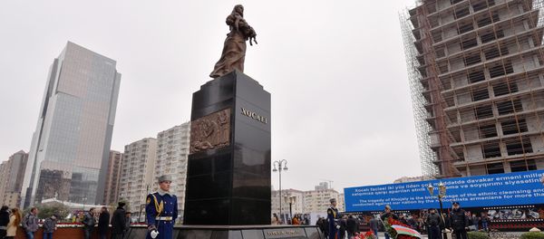 Церемония почтения памяти жертв Ходжалинской трагедии - Sputnik Азербайджан