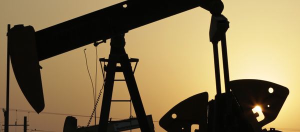Нефтяной насос. Архивное фото - Sputnik Азербайджан