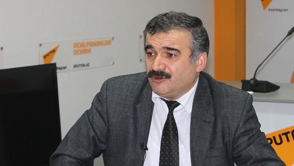 Ильгар Гусейнов, культуролог, профессор Университета искусств - Sputnik Азербайджан