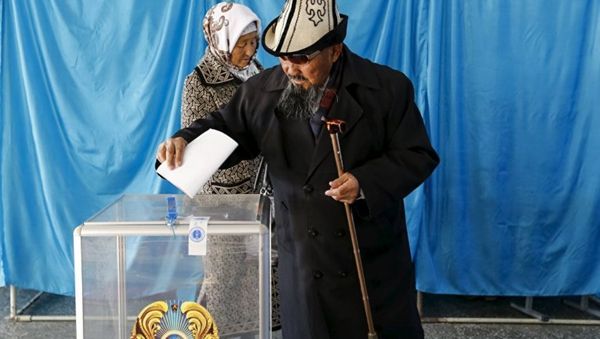 Выборы в Казахстане - Sputnik Азербайджан