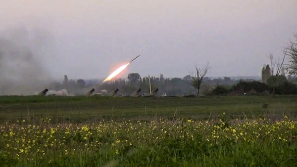 Военные действия на территории Нагорного Карабаха Военные действия на территории Нагорного Карабаха - Sputnik Азербайджан