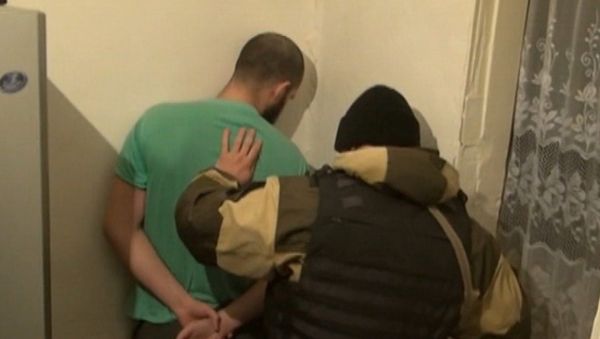 Омоновцы задержали готовивших теракт под Волгоградом боевиков ИГ - Sputnik Азербайджан