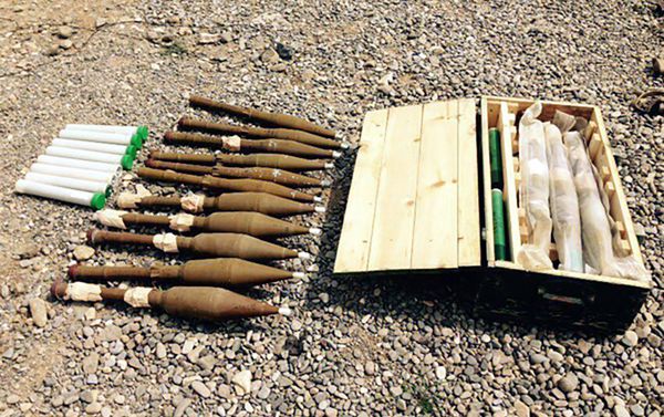 Захваченные вооружения и боеприпасы армянских вооруженных формирований - Sputnik Азербайджан