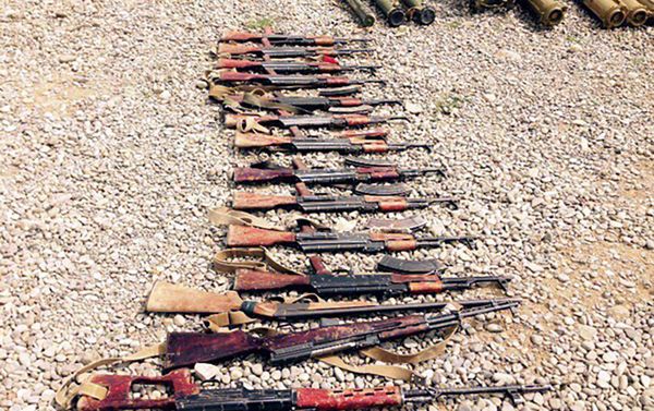 Захваченные вооружения и боеприпасы армянских вооруженных формирований - Sputnik Азербайджан
