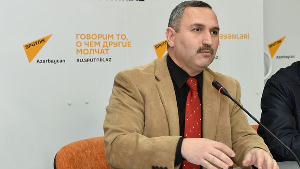 Азер Аллахверанов, глава Общественного совета при Государственной миграционной службе - Sputnik Азербайджан