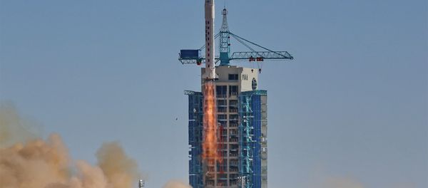 Запуск спутника Шицзянь-10 - Sputnik Азербайджан