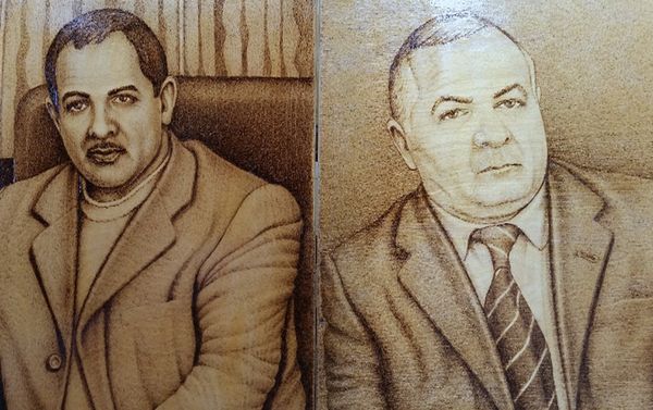 Если картину можно нарисовать за три дня, выжигание по дереву занимает 10-15 дней - Sputnik Азербайджан
