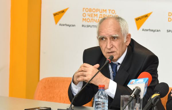 Надир Исрафилов, эксперт по образованию  - Sputnik Азербайджан