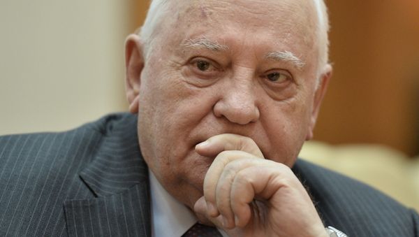 Презентация книги Горбачев в жизни - Sputnik Азербайджан