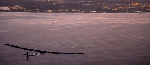 Тестовый полет самолета Solar Impuls 2 над Гаваями - Sputnik Азербайджан