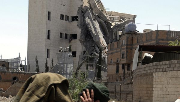 Последствия ударов авиации коалиции арабских стран в Йемене. Архивное фото - Sputnik Азербайджан