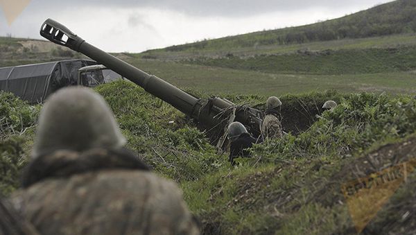 Бои в Карабахе. Архивное фото - Sputnik Азербайджан