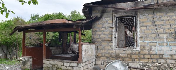 Разрушенные дома Агдамского района - Sputnik Азербайджан