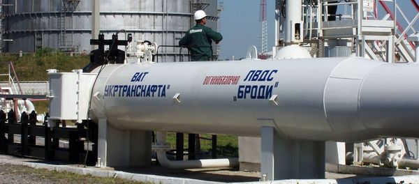 Участок трубопровода Одесса-Броды. Архивное фото - Sputnik Азербайджан