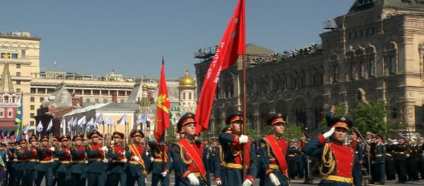 Самые яркие моменты парада Победы на Красной площади в Москве - Sputnik Азербайджан