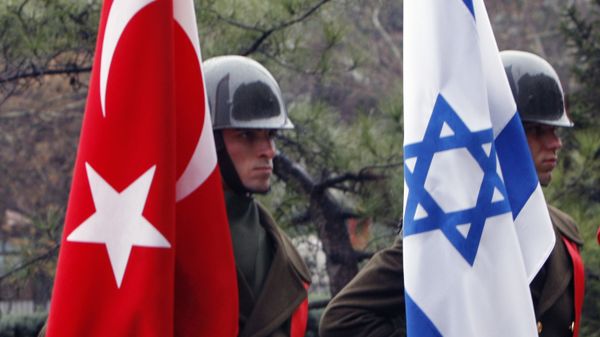 Türkiyə və israil bayraqları. Arxiv şəkli - Sputnik Азербайджан