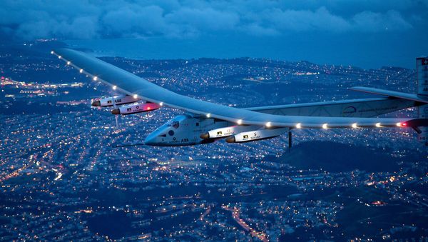 Самолет на солнечных батареях Solar Impulse 2 - Sputnik Азербайджан
